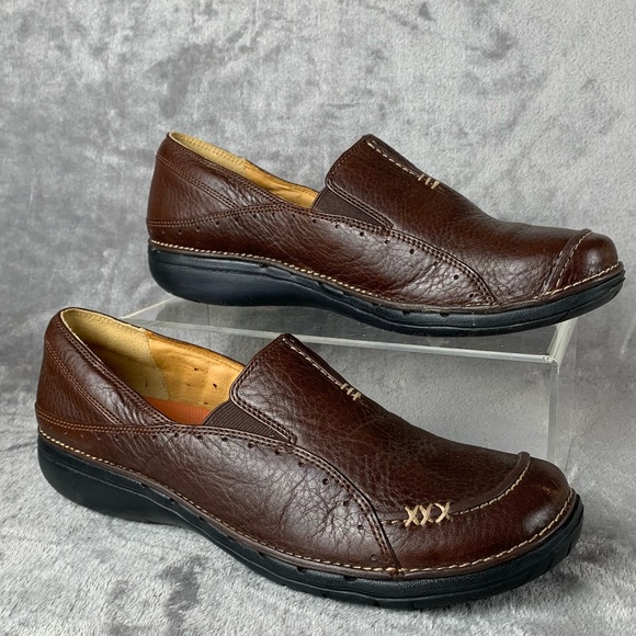 Clarks Unstructured Unbuckle Loafer Womens 8.5 Brown Leather Comfort Shoe 39029 - Picture 1 of 8